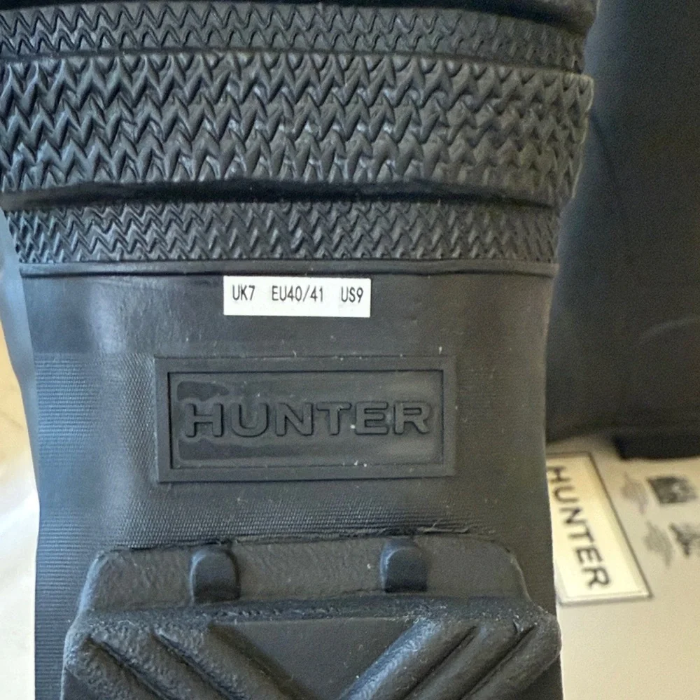Hunter never worn